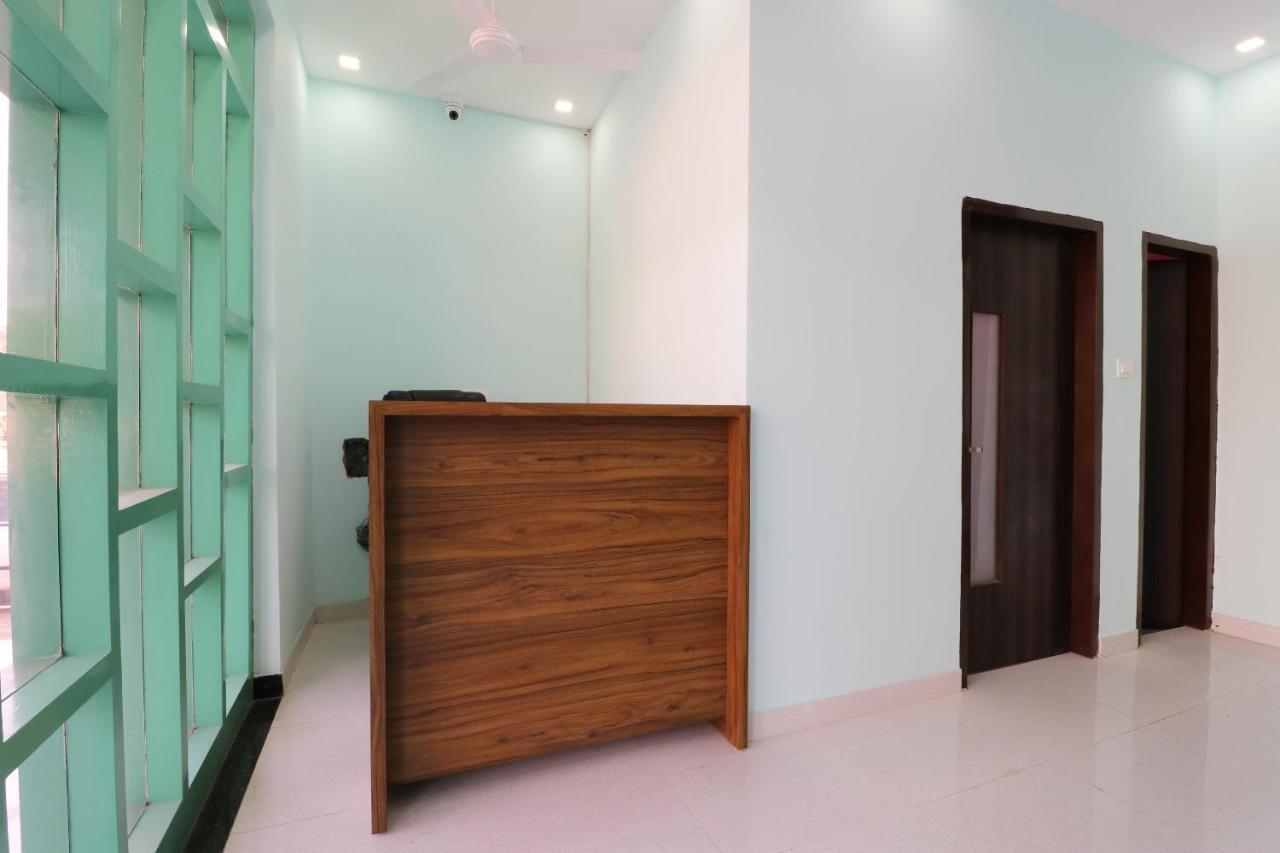 OYO 64004 Hotel Kartar Zirakpur Exterior foto